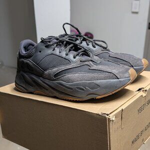 YEEZY Boost 700 "Utility Black" - Size 13